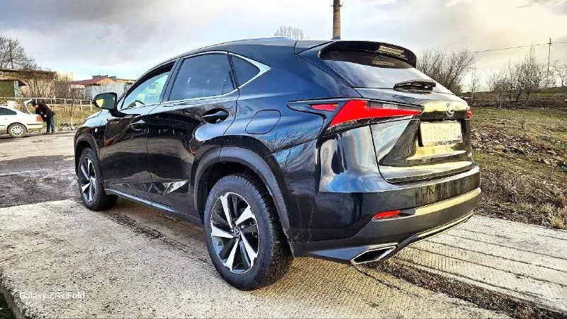 Lexus nx 300 2020/12год выпуска 2.0 турбо (238л. с.) 8-ст. пробег 89.000 км полный привод 🔥 1 собственник ✅ vin: jtjgardz5m2247398 автомобиль в идеальнейшем состоянии! пригонялся для себя в 2025 году с минимальными повреждениями. и коробка работают без нареканий. кузов в отличном состоянии, без сколов и следов коррозии. салон в отличном состоянии по автомобилю нет никаких ошибок. жирная комплектация: ✅бесключевой доступ ✅старт-стоп ✅кожаный салон ✅2-х зонный климат ✅люк ✅электро-привод багажника ✅датчики слепых зон ✅камера заднего вида ✅парктроники 360 ✅удержание в полосе ✅адаптивный круиз ✅открытие багажника движением ногой ✅система экстренного торможения и т. д. два комплекта новой резины‼️ готов к любым проверкам по автомобилю. полное переоформление в мрэо! я собственник. обмен не интересует! цена:3.650.000🍋 осмотр: г. торез +79490030991 📞 звоните: +7(949)0030991 - фотография - 4