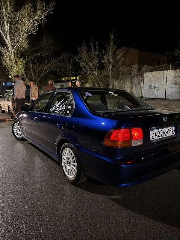 Honda civic 6 1.5 1999 двигатель d15z6 vtec - работает ровно, не троит, едет бодро, хорошо крутится коробка s40 короткоходка, передачи не выбивает, работает ровно и четко без криков. стоят пружины kyb, + машина на посадке, выглядит стильно новая летняя резина, машина на дороге стоит уверено по комплектации: кондиционер, 4 эл. стеклоподъемника, электро-регулировка зеркал, подогрев заднего стекла, проведены провода под музыку, стоит магнитола патриот, музыка играет достойно. все документы. птс, стс, любое переоформление без проблем, машина на учете осмотр донецк ворошиловский район цена: 340.000₽ + торг у капота +79493449515 📞 звоните: +7(949)3449515 - фотография - 3