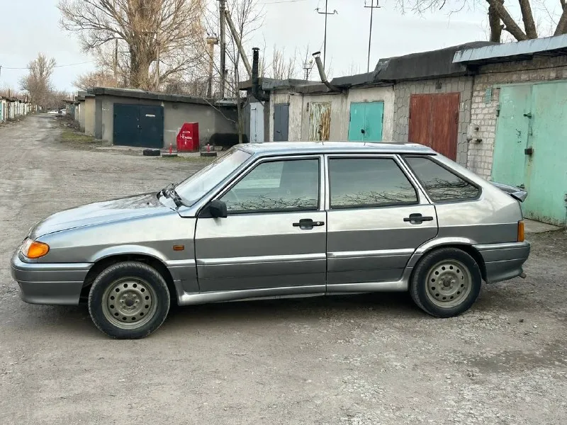 Срочно ‼️ продам ваз samara 2114 год выпуска 2008 по документам полный порядок без штрафов и запретов описание: автомобиль. в отличном состояние без вложений. сел поехал кузов. без гнили дыр и рыжиков двигатель 8 клапанный работает часики не дымит масло не ест ! коробка передач без хрустов и вылетов ходовая часть не стучит не гремит электрика вся работает. стаканы лонжероны в отличном состояние без сварки. все заводские герметики на месте ! автомобиль без дтп ✅ дно пороги без дыр и гнили ! комплектация с бортовой компьютером. салон чистый опрятный не прокуренный резина лето почти новая ! все остальные вопросы по телефону ! цена авто 270 тысяч рублей реальному покупателю торг на месте ! по телефону не торгуюсь ! номер для связи +79493717727 - фотография - 7