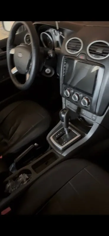 390 тыс. руб. срочно(торг)🔥 форд фокус 2, 2005г. машина в хорошем состоянии для своих лет. требуется замена прокладки клапанной крышки цена вопроса 2 тыс. р., скину цену. пробег 170 тыс. км. авто не гнилое, есть пару рыжиков на порогах дно, пороги, стаканы, и ланджероны в отличном состояние. мотор работает хорошо, немного цокотят клапана (не критично это у 1.6 моторов у всех ) ходовая в хорошем состоянии, коробка автомат 4 ступенчатая переключает отлично. салон чистый и ухоженный. хорошая комплектация есть все не обходимое для комфортное езды. кондиционер, гур, эл. зеркала, элстеклоподьемники, музыка и многое другое. резина зима. документы в полном порядке. юредически чистая. без штрафов, запретов, и ограничений. любое переоформление. осмотр донецк телефон : +79495047872 +79495047872 - фотография - 3