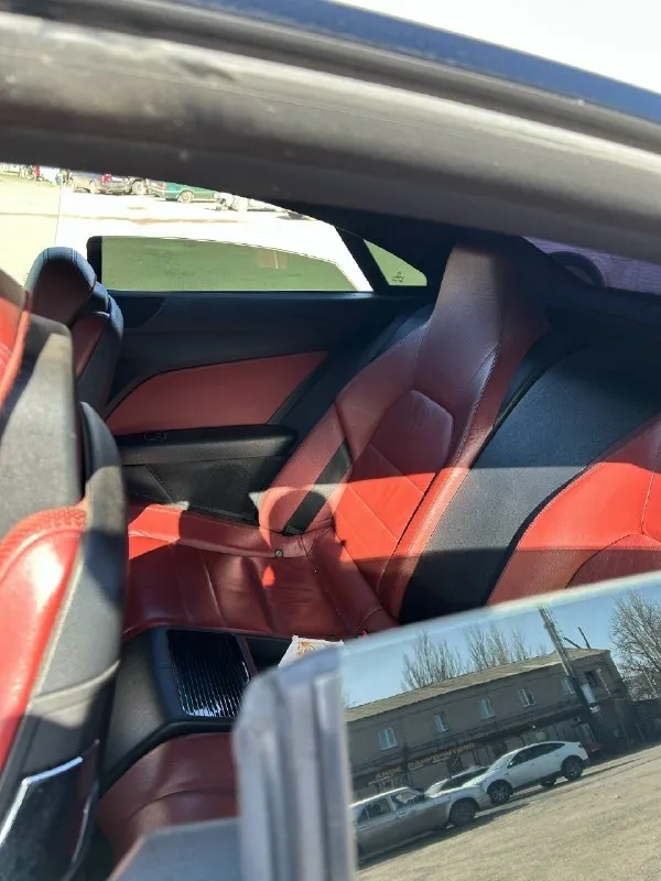 Mercedes benz w212 e350. продаю свой автомобиль, я владелец по птс! тех. осмотр пройден! машина в хорошем состоянии! по кузову без дефектов! ходовая полностью новая, вложено более 300т. р стойки регулируемые по высоте и жесткости! масла, фильтра итд заменены. выхлоп регулируемый! амг пакет, полная комплектация!! обогрев/вентиляция сидений по 3 скорости. 3 памяти сидений/руля боковые поддержки, спинки итд настраиваются 2-х зонный климат контроль датчики дождя/света/встречки сзади опускаются полностью окна светом сушит асфальт адаптивный свет фары поворачивают едет боком по сухому коробка в идеале (7g tronic) мотор масло не жрет (m272,3.5l) поменяно все что можно, доедет куда угодно! пробег реальный 282.000км машина обслуживается только на грамотных сервисах, все заказ-наряды прилагаются! машина находится в центре донецка! цена: 1.475.000р торг реальному покупателю, детали по телефону +79495027772 📞 звоните: +7(949)5027772 - фотография - 8