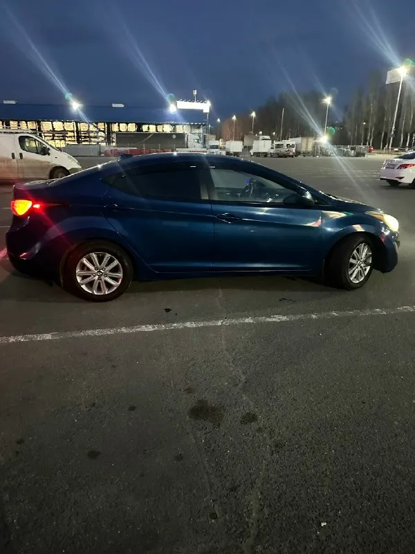Продам hyundai элантра 5 2015 год, 1,8 газ- бензин, газ вписанный в документы, пробег 114000, коробка автомат, комплект зимней резина на дисках. цена 1200000р. торг. +79493149931 игорь макеевка. 📞 звоните: +7(949)3149931 - фотография - 4