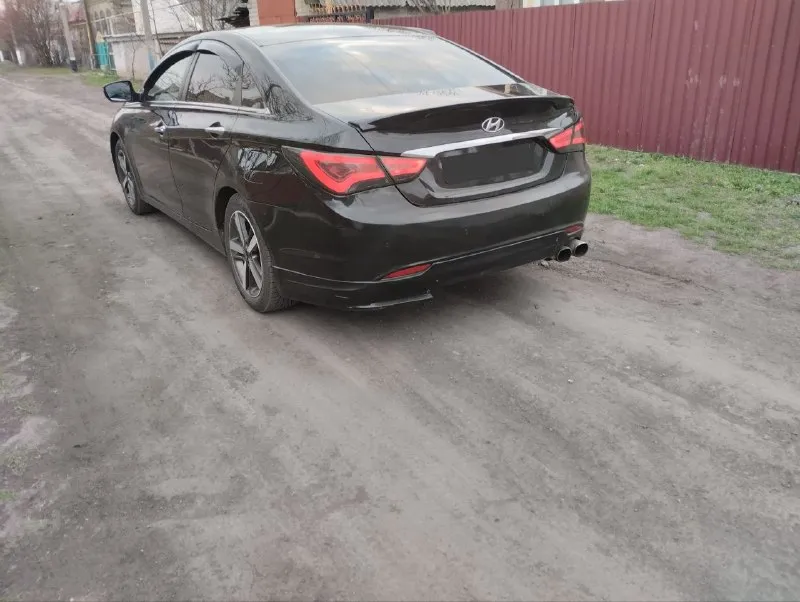 Продам хундай соната год 2011, мотор 2 литра, коробка автомат, пробег 307 тыс, состояние хорошее, цена 870000 торг срочно, после осмотра, , донецк кировский район 📞 звоните: +7(949)3648867 - фотография - 5