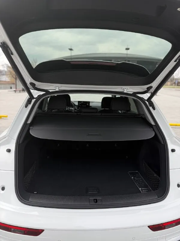 Audi q5 11/2021г мотор 2л, полный привод! авто в отличном состоянии, без ограничений на переоформление! технически и визуально без нареканий, очень хорошая комплектация, авто находится в донецке, практически без пробега по рф vin:wa1eaafy0n2044706 цена 5.350🍋 торг у капота звоните +79493106674 - фотография - 9