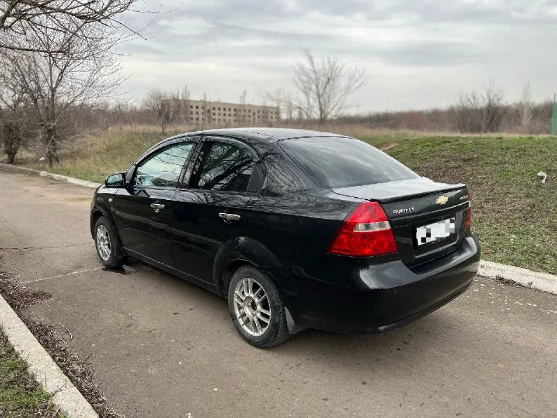 Продам машину chevrolet aveo ( chevrolet авео)
Год выпуска 2006
Пробег 154.000
В хорошем состоянии, с хорошей комплектацией (кондиционер, гур,2 эл. Стеклоподъемника, центральный замок)
Двигатель работает отлично, без посторонних звуков!
Ходовая мягкая, никаких вложений не требует
Красивый, ухоженный салон
То пройден ✅
По документам полный порядок, переоформление без проблем!
💰 Цена 350.000 тыс руб+символический торг
🏠 Осмотр в красном луче
Тел. +79592616336
📞 Звоните: +7(959)2616336 - фотография - 3