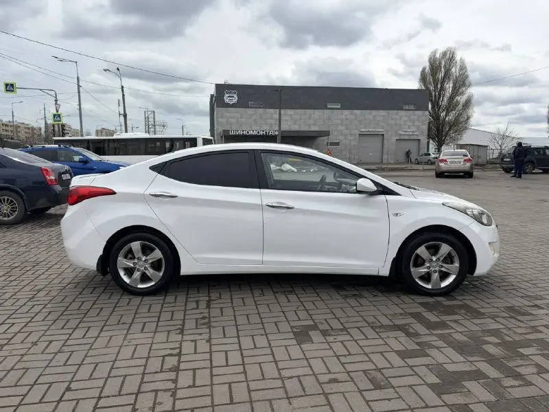 Hyundai elantra 2012 avtomat пробег 234 тысячи. авто в хорошем состоянии без капитало вложений. мотор масло не расходует коробка не пиньется едет хорошо по кузову так же в хорошем состоянии кондиционер работает цена 980 тысяч рублей телефон 89942988885 находится в мариуполе - фотография - 10