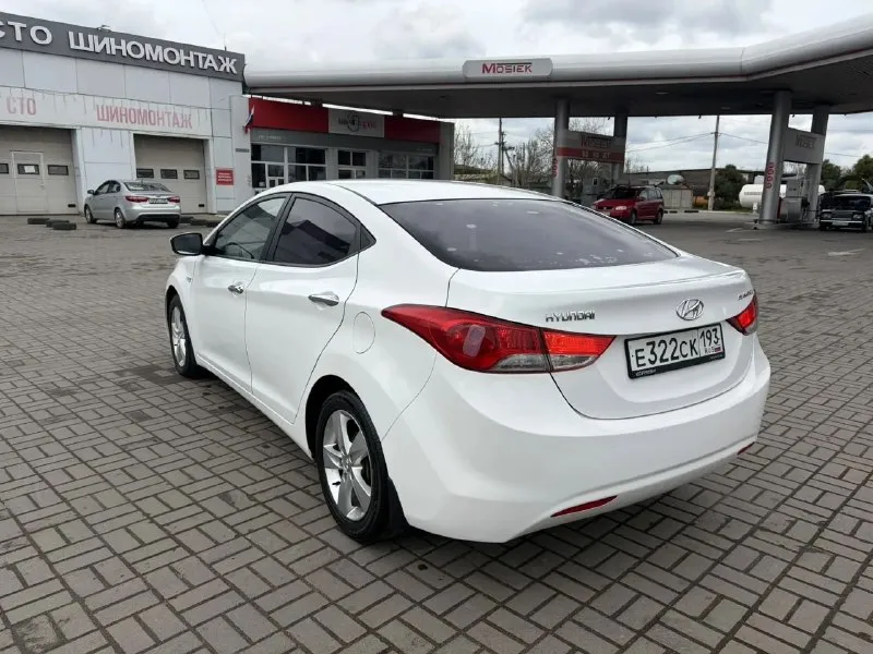 Hyundai elantra 2012 avtomat пробег 234 тысячи. авто в хорошем состоянии без капитало вложений. мотор масло не расходует коробка не пиньется едет хорошо по кузову так же в хорошем состоянии кондиционер работает цена 980 тысяч рублей телефон 89942988885 находится в мариуполе - фотография - 4