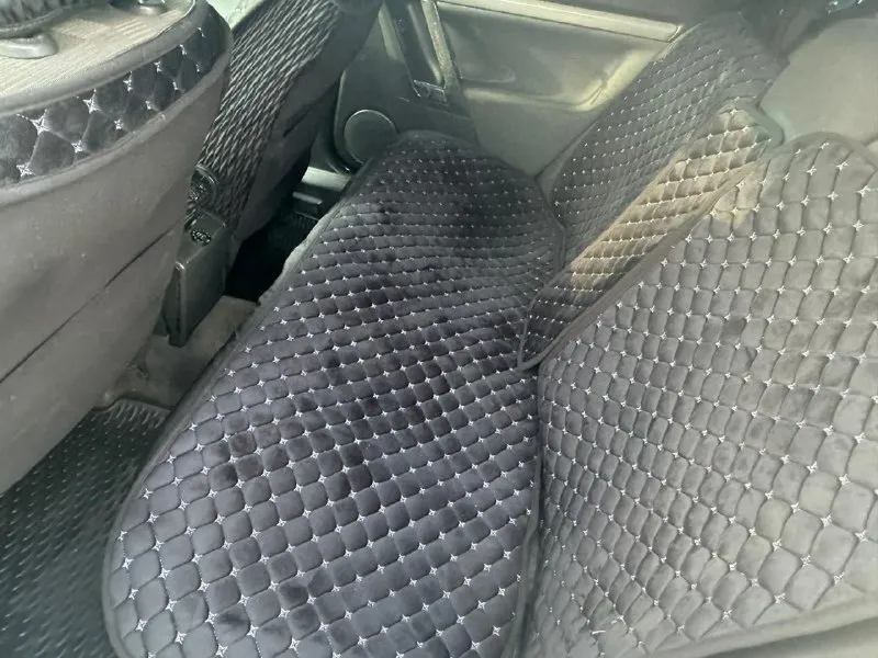 Opel vecrtra 2.0 turbo год 2006 коробка ручная механика 6 вперед едет бодро технически все в порядке без вложений пробег 262 тысячи кузов как на фото в хорошем состоянии цена 535 тысяч рублей 🔥 телефон +79496827780 находится в мариуполе - фотография - 9