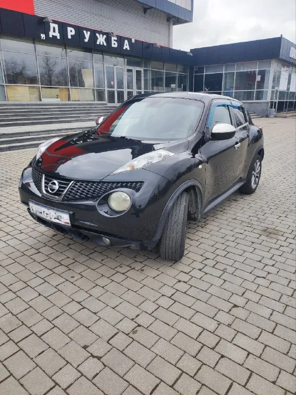 💵890т. руб💵 без вложений в отличном состоянии не битый, не гнилой nissan juke 2013 год 1.6 бензин 117л. с. пробег 210000км коробка автомат обычный 4ст (не вариатор) переключает мягко без пинков(заказ наряд в наличии) двигатель работает ровно, не дымит, масло не ест кузов в отличном состоянии, в дтп не участвовал. салон чистый и опрятный климат контроль работает 4 стеклоподьемника, подогрев сидений, мультируль, камера заднего вида, круиз контроль. новая летняя резина тех осмотр пройден, диагностическая карта на руках оформление без проблем осмотр донецк +79493790571 📲 tg: максим 📞 звоните: +7(949)3790571 - фотография - 3