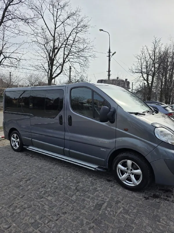 Продам opel виваро 2011год, двигатель 2.0 турбо дизель, пассажир 8+1,длинная база, пробег 520000км, машина в хорошем состояние, любые проверки на сто, подробности по телефону +79496177021,цена 2.1.торг. 📞 звоните: +7(949)6177021 - фотография - 2