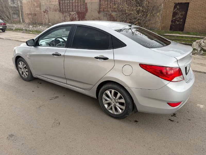 ✅хундай солярис 2012г. 1.6, коробка автомат. работает идеально, масло не кушает. коробка без тычков и пинков. ходовая полностью обслужена. кондиционер работает, електрическая часть без нареканий. салон в хорошем состоянии. авто оформлен на меня. 🆘🆘🆘цена: 699.000₽ город свердловск +79595954514 +79595720891 📞 звоните: +7(959)5954514 - фотография - 2