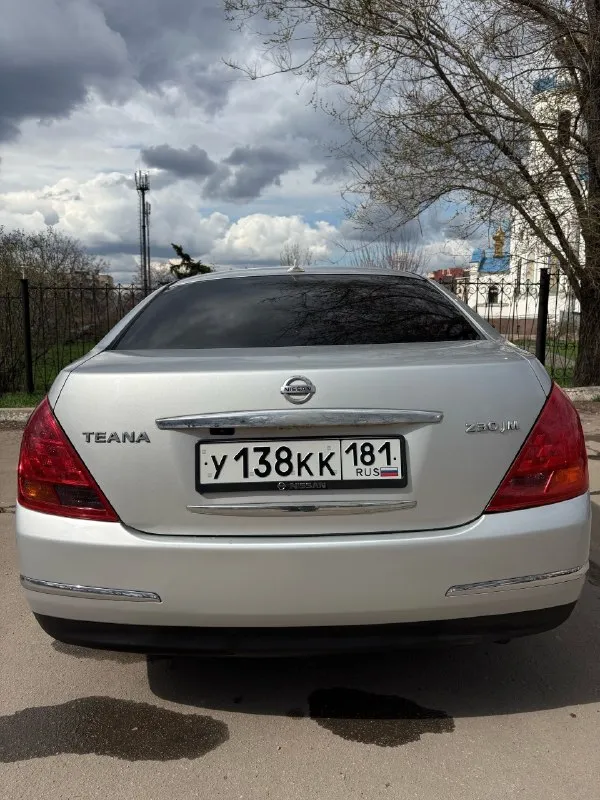 В продаже nissan теана j31 2007 г. 2.3 бензин (173 л. с), передний привод, четырёхступенчатая автоматическая коробка передач. заявленный пробег 72000км. по коробке, двигателю вопросов нет, кузов в хорошем состоянии, имеются вторичные окрасы. автомобиль японский, был перекинут руль с правой на левую сторону. осмотр в г. луганск. вопросы по +79592320900 (телеграм). в связи со срочностью продажи, цена 680 тыс. без торга! 📞 звоните: +7(959)2320900 - фотография - 1
