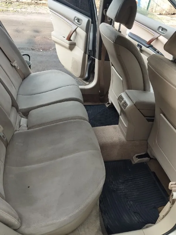 В продаже nissan теана j31 2007 г. 2.3 бензин (173 л. с), передний привод, четырёхступенчатая автоматическая коробка передач. заявленный пробег 72000км. по коробке, двигателю вопросов нет, кузов в хорошем состоянии, имеются вторичные окрасы. автомобиль японский, был перекинут руль с правой на левую сторону. осмотр в г. луганск. вопросы по +79592320900 (телеграм). в связи со срочностью продажи, цена 680 тыс. без торга! 📞 звоните: +7(959)2320900 - фотография - 6