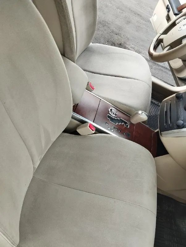 В продаже nissan теана j31 2007 г. 2.3 бензин (173 л. с), передний привод, четырёхступенчатая автоматическая коробка передач. заявленный пробег 72000км. по коробке, двигателю вопросов нет, кузов в хорошем состоянии, имеются вторичные окрасы. автомобиль японский, был перекинут руль с правой на левую сторону. осмотр в г. луганск. вопросы по +79592320900 (телеграм). в связи со срочностью продажи, цена 680 тыс. без торга! 📞 звоните: +7(959)2320900 - фотография - 7