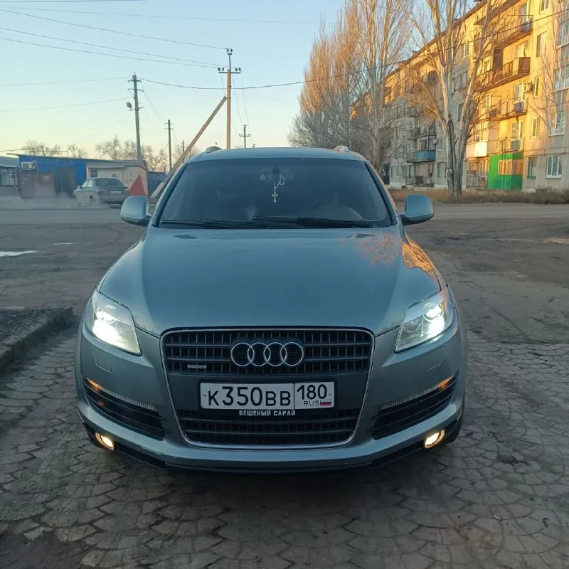 Продам audi q7 2007 год комплектация s-line машина в отличном состоянии, вовремя была замена масла(не ест), коробка в идеале, замена масла только на стенде. владею ей 3 года. есть недочёты по лк. 2 комплекта дисков r20. по всем вопросам отвечу по телефону. проверка на любом сто. 1100000 + торг. город горловка телефон +7(949)3313866 📲 tg: юлечка 📞 звоните: +7(949)3313866 - фотография - 5