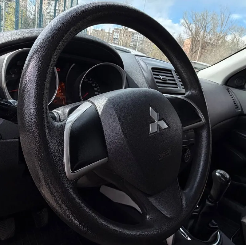 Продам mitsubishi asx
Год выпуска:2013
Двигатель 1.6
Механическая коробка
Родной пробег 65.000 родной
Авто гаражного хранения, превосходное состояние, за автомобиль не стыдно
Готов на любые проверки
В родном окрасе, без дтп

Комплектация: эур, аbs, esp, аirbаg, 4 эл. Стеклoпoдъемника, подогрев передних сидений, зеркал и заднего стекла, кондиционер холодит отлично, бортовой компьютер, эл. Регулировка зеркал.
В машине есть все для удобства !
Могу видеообзор скинуть в личку
Все вопросы по телефону

За машиной очень ухаживали
Есть все необходимое для комфортного вождения.
Этa мaшинa oчень достойный вариант, для любой мecтнoсти! Экономичный, шустpый и самоe вaжнoe надёжный! Кроссовер
Очень надeжные японские моторы
Подвеска / ходовая без замечаний.
Смотрится в живую лучше чем на фото, кузов без ржавчины и намеков на коррозию

Цена:1.160.000
+79495278015 - фотография - 9