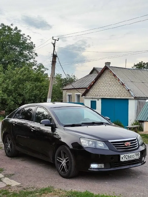 Продам geely emgrand 7 2013 года один собственник по птс мотор 1.8 установлен газ евро 4 (вписан в птс) хорошая комплектация, датчик света, климат контроль, подогрев зеркал, электрорегулировка зеркал, бортовой компьютер, четыре стеклоподъёмника с единым блоком управления, автоматический центральный замок, дооснащенная хорошая акустика и так далее технически в хорошем состоянии, обслужена, ходовая новая, замена масла каждые 5-6 тысяч два комплекта колес на резине, родные r15 зима (резина новая, покажу чек), лето r16 цена 630 тысяч осмотр торез-енакиево-донецк по договоренности звонить по номеру +79494258837 📞 звоните: +7(949)4258837 - фотография - 1
