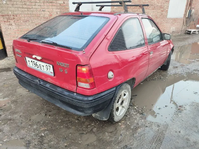 Opel кадет 1.3 купе 1985 год. рассрочки не интересны. на полном ходу. документы чистые. на учёте. нужно разбираться с печкой (моторчик умер) 95000 руб. +7 949 318-44-84 +79493384122 📞 звоните: +7(949)3184484 - фотография - 6