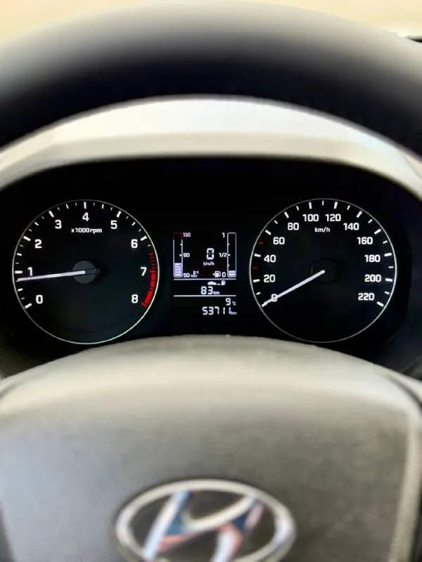 🗻 hyundai creta 💰цена: 1 750 000р 🏢город: мариуполь 📅год выпуска: 2019 🧾пробег: 53 711 км. ⚙️двигатель: 1.6 ⛽топливо: бензин ⚙️кпп: механика 6ст. 📞 телефон: +7-949-727-41-51 +7-949-551-91-52 +7-989-263-55-56 💾 - фотография - 10
