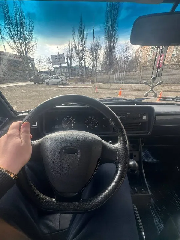 Продаю 2107 2007 выпуска в идеальном состоянии. пробег 225. передняя подвеска перебранная пороги переваренные. без вложений! без запретов и арестов! все доки на руках. сел-поехал! срочная продажа!!! 50.000‼️ приехали забрали ! @pavel_sergeevich1988 +79496381368 📲 tg: @pavel_sergeevich1988 📞 звоните: +7(949)6381368 - фотография - 5