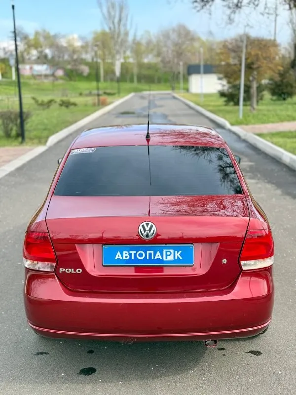 🇩🇪 volkswagen polo 💰цена: 750 000р 🏢город: мариуполь 📅год выпуска: 2013 🧾пробег: 160 590км. ⚙️двигатель: 1.6 ⛽топливо: бензин ⚙️кпп: механика 📞 телефон: +7-949-727-41-51 +7-949-551-91-52 +7-989-263-55-56 💾 описание: техническая часть на 5+ ✅ оригинальный пробег ✅ отличное состояние ✅ все стёкла оригинал ✅ хорошая комплектация: ❄️ кондиционер, подогрев сидений, гур, abs, кожаный руль, центральный замок, два ключа, регулировка сиденья по высоте. улица шевченко 2️⃣6️⃣9️⃣ ➕автомобиль с пройденным техническим осмотром и готов к переоформлению. 🏦 возможна продажа в кредит по двум документам. - фотография - 5