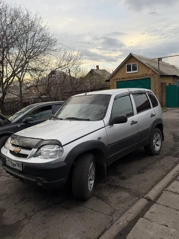 Продам нива chevrolet 2008 года не бита, состояние хорошее бензин/газ цена 450 тысяч или обмен на уаз бортовой или газель бортовую вся информация по телефону феникс +7 (949) 741-06-72 миранда +79490362366 📲 tg: @beii_douuu 📞 звоните: +7(949)7410672 - фотография - 1
