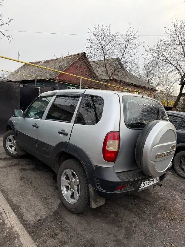Продам нива chevrolet 2008 года не бита, состояние хорошее бензин/газ цена 450 тысяч или обмен на уаз бортовой или газель бортовую вся информация по телефону феникс +7 (949) 741-06-72 миранда +79490362366 📲 tg: @beii_douuu 📞 звоните: +7(949)7410672 - фотография - 3