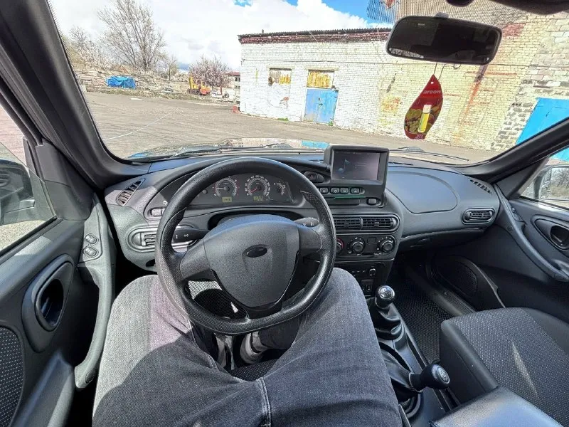 ❗️❗️❗️продам ваз niva travel кхл❗️❗️❗️ 2023г. , максимальная комплектация🔥 один владелец с салона 🙎🏻‍♂️ пробег31500км 🛣️ обслуживание у дилера, все соответствующие записи есть в сервисной книге 📘 двигатель 1.7 бензин, прошитый кат удален по двигателю, коробке, раздатке вопросов нет 👌🏼 кузов весь в родне, с. .. e="background-image:url('//telegram. org/img/emoji/40/f09f94a5.png')">🔥✨сигнализация starline с автозапуском отдам комплект зимней резины ❄️❄️❄️🛞🛞🛞 г. макеевка ❗️цена 1.200.000❗️обоснованный торг возле капота ❗️ все вопросы по телефону ⬇️ +79495329201 📞 звоните: +7(949)5329201 - фотография - 7