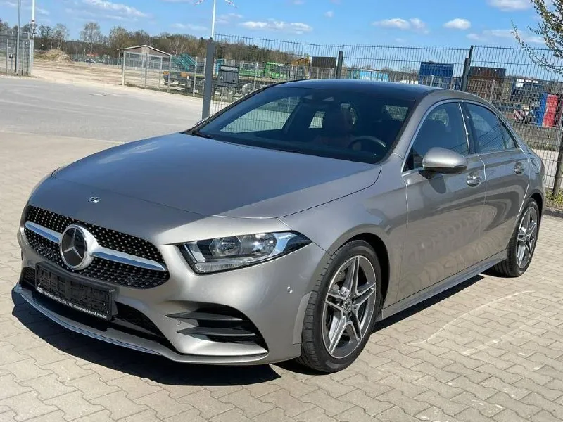 ‼️в продаже автомобиль пригнан с германии в наличии и без пробега по рф. брал дочери, но порадовала внуком и приобрели кроссовер. модификафия: a 250 2.0 4matic 7g-dct (224л. с), лимитированая версия комплектация: amg line. растаможена и поставлена на учёт. все полностью оплачено и вопросов при перерегистрации не возникнут. полностью обслужен и готов к эксплуатации, сел и поехал. в германии обслужена в диллерском центре, есть все подтверждения. друзья это европейская зборка, все чётко без каких либо нареканий. машина просто пушка!!! все обсолютно в родной краске!!! есть все проверки, делал для себя, так как покупал авто для дочери. одна запись в птс, автомобиль не эксплуатировался в рф. пред. максимальная комплектация, состояние нового автомобиля. 2.0 224 л. с., полный привод, очень быстрый и динамичный, комфортный автомобиль. панорамная крыша, кожаный салон бесключевой доступ, спортивный режим, сенсорный экран, подогрев сиденьев и т. д., есть обсолютно все 📞 звоните: +7(949)3508826 - фотография - 1