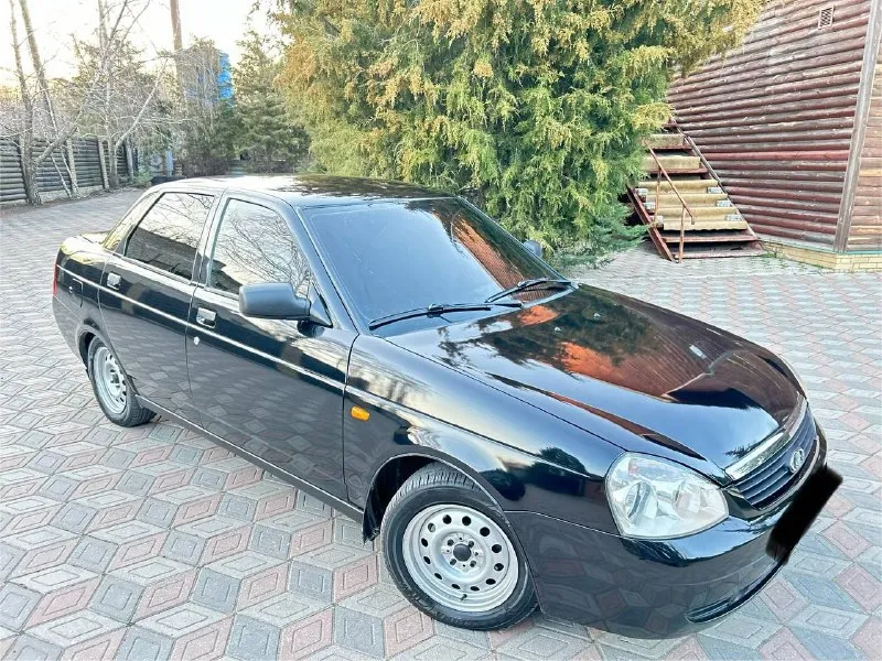 Продам ваз приору 2011г. в. 195к родного пробега, один зохяин в изумительном состоянии( авто без дтп) стекла все родные, автотека зеленая. кузов ровный как струна без вмятин, царапин и без намёка на гниль выглядит шикарно, двигатель идеал масло не ест от слова совсем. не дымит, не троит, коробка идеал не хрустит, не выбивает без посторонних звуков. ходовка просто отличная. дно, пороги супер без намёка на ржавчину и тем более гниль. стаканы, лонжероны, швы, герметик завод. новая летняя резина салон шикарный на 5+ документы в полном порядке возможен обмен цена: 380тыс рублей реальному покупателю торг связь со мной: +7949-411-28-81 телеграмм +7919-894-34-69( телеграмм) звонить в любое время 📞 звоните: +7(949)4112881 - фотография - 1