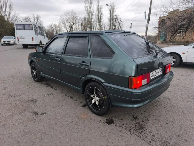 Продам ваз 2114 2012г. 1.6л бензин кпп механика пробег 148 тыс. км (родной) ☎ +7949-634-22-65 автомобиль в отличном состоянии, вложений не требует. двигатель, коробка, ходовка, электрика все работает штатно. на кузове ни одного рыжика, вид шикарный. чистый опрятный салон. хорошая вибро-шумо изоляция в круг. черный потолок. 🎵 музыка: рупора и усилок pride, саб aria, процессорная магнитола pioneer. поет шикарно. хорошие шины r15 на красивых литых дисках. 💰🔥цена: 350 тыс. руб. осмотр г. торез, снежное, шахтерск. тел. : ☎ +7949-634-22-65 ☎ +7989-624-20-81 алексей. (если не доступен телефон, есть telegram номер тот же). 📞 звоните: +7(949)6342265 - фотография - 3