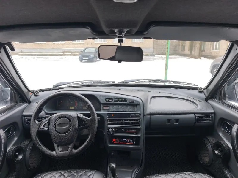 Продам ваз 2114 2012г. 1.6л бензин кпп механика пробег 148 тыс. км (родной) ☎ +7949-634-22-65 автомобиль в отличном состоянии, вложений не требует. двигатель, коробка, ходовка, электрика все работает штатно. на кузове ни одного рыжика, вид шикарный. чистый опрятный салон. хорошая вибро-шумо изоляция в круг. черный потолок. 🎵 музыка: рупора и усилок pride, саб aria, процессорная магнитола pioneer. поет шикарно. хорошие шины r15 на красивых литых дисках. 💰🔥цена: 350 тыс. руб. осмотр г. торез, снежное, шахтерск. тел. : ☎ +7949-634-22-65 ☎ +7989-624-20-81 алексей. (если не доступен телефон, есть telegram номер тот же). 📞 звоните: +7(949)6342265 - фотография - 8
