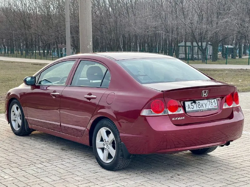 🔥 honda civic🔥 в отличном состоянии! ✅автомобиль куплен новым в салоне ✅в эксплуатации 2008г ✅ 1.8 ✅бензиновый (атмосферный) ✅коробка автоматическая (asin)5ст. ✅передний привод ✅пробег 227000 тыс. км ✅автотека зелёная ✅состоянии автомобиля превосходно. .. ✅есть видео обзор пишите сброшу 🔥в подарок новому владельцу 🔥 ✅ полный бак топлива 🔥 ✅ диагностическая карта (тех осмотр)🔥 ✅ полное сопровождение и оформление в мрэо🔥 ✅донецк. новая стоимость 🔥775.000🔥 тел. +7949-50-800-60 📞 звоните: +7(949)5080060 - фотография - 4