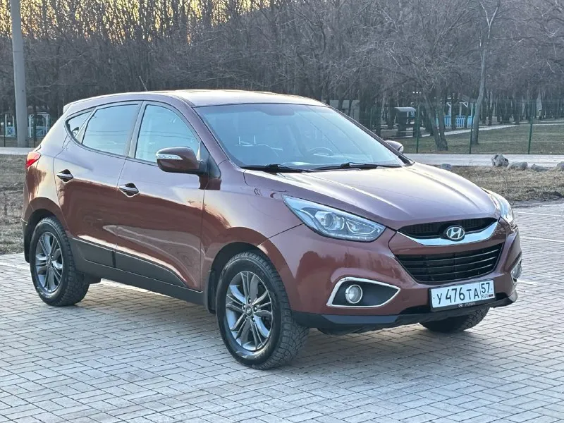 🔥 hyundai ix35 рестайлинг 4wd🔥 в шикарном состоянии! ✅без дтп! ✅не крашен вторично! ✅год выпуска 2014 ✅ 2.0 ✅полный привод ✅бензиновый (атмосферный) ✅коробка автомат 6 ступка ✅пробег 166 тыс. км. ✅автотека зелёная ✅разъемы под aux usb ✅разъем 12v ✅камера заднего вида ✅литые диски r17 ✅летние шины в подарок 🔥в подарок новому владельцу 🔥 ✅ полный бак топлива 🔥 ✅ диагностическая карта (тех осмотр)🔥 ✅ полное сопрово 📞 звоните: +7(949)5080060 - фотография - 2