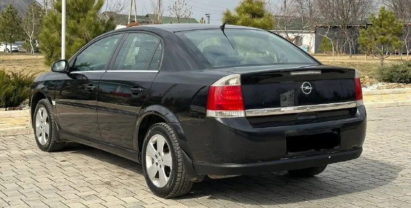 Opel вектра с год выпуска 2008 пробег 173.000тысячи автомобиль в отличном состоянии 1.8 работает ровно не дымит! масло не ест! коробка без каких либо посторонних звуков ходовая вся обслужена! в общем автомобиль обслужен и вложений не требует! отличная комплектация есть все для комфортного пользования раздельный климат контроль круиз контроль полный электро пакет 4 стеклоподъёмника электро регулировка зеркал подогрев сидений и т. д с документами полный порядок автомобиль на местном учёте переоформление без проблем, продажа по дкп либо через мрэо цена 575.000₽ торг также возможен обмен на авто дешевле остальные вопросы по телефону +79490843898 +79494779395 телега 📲 tg: петр 📞 звоните: +7(949)0843898 - фотография - 6