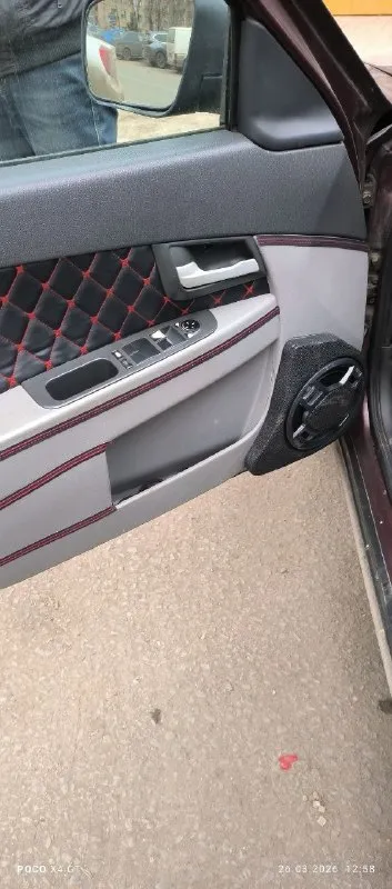 Продам лада приора! 2011года! в хорошем состоянии! как по кузову так и по технической части! в машину вложено много денег и души! делалась всё для себя! новый электро усилитель руля, не б/у(паспор имеется)двигатель 1.6 работает отлично! масло 5w40,помпа лузар и ремень грм gets, и свежий антифриз!едет очень бодро! коробка не хрустит не выбивает, масло новое. ! ходовая на отлично ! не стучит не гремит! едет мягко! передние стойки ss20 комфорт! колодки в круг поменяны! передние тормозные диски вентилируемые с перфорацией! суппорта новые!по кузову как на фото! дно пороги целые! стаканы лонжероны всё целое! комплектация с кондиционером и обогревом сидений. музыка хорошая!хороший свет! видеорегистратор !стоит саб! газовое оборудование вписанное!два комплекта резины (лето на титанах-зима на штампах)г. макеевка! цена: 420.000 т. р торг! номер+79494216314: все интересующиеся вопросы по телефону. я собственник. - фотография - 5