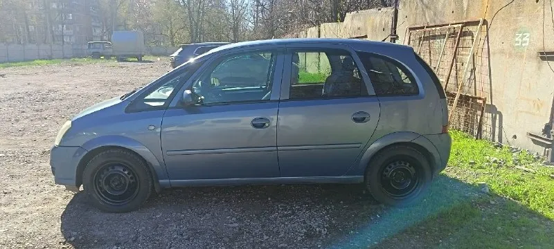 Продам минивэн opel meriva 2007 кондиционер мультируль подогрев сидений эл стеклоподъемники резина зима и лето я собственник 430000 торг будет +79494691737 📞 звоните: +7(949)4691737 - фотография - 6