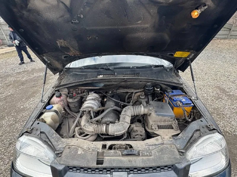 Chevrolet нива год 2006 пробег 300.000 цена 500.000₽ андроид магнитола с карплей и сабом проекция спидометра на лобовое стекло сигнализация центральный замок на зимней резине в идеальном состоянии на красивых легкосплавных дисках по технике в хорошем состоянии довезет куда угодно без проблем запуститься в любой мороз выстоит в пробке в любую жару вывезет из любого поля в любую погоду масло не жрет коробка все передачи без хруста и вылетов раздатка работает как нужно салон чистый ухоженный по кузову нужно заниматься машина не новая от машины не избавляюсь, звоните пишите приезжайте смотрите торг присутствует +79495752472 📲 tg: vados 📞 звоните: +7(949)5752472 - фотография - 10