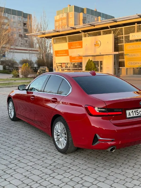 Bmw 330 на заднем приводе 260л. с. 2019 год, европейка 63.000км пробег без дтп и вторичных окрасов, хорошая комплектация с камерами 360,автопарковкой и много другого, 2 ключа, два комплекта колес, оформление в мрэо! цена 3.260.000₽ 📲 tg: @valeria_valchuk 📞 звоните: +7(949)4192903 - фотография - 7