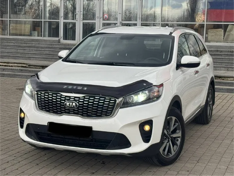 Kia sorento prime restailing 2018 год 4wd ( полный привод ) двигатель 2.0d 186 л. с коробка автомат пробег 145 тыс. км автомобиль в отличном состоянии, весь обслужен от а до я, самая надежная связка двигателя и коробки автомат, кузов без дтп весь в заводском окрасе ! максимальная комплектация, бесключевой доступ кнопка (start-stop) кожаный салон, роздельный климат -контрол, круиз -контроль, датчики света и дождя, подогрев, и вентиляция сидений, подогрев руля, подогрев зеркал, и стекл, парктроники, камера заднего вида, и много чего другого ! с документами полный порядок любой вид оформления. г. донецк цена 2.345.000тыс. ₽ звоните остальное по тел. +79495210885 +79494006791 max, telegram - фотография - 1