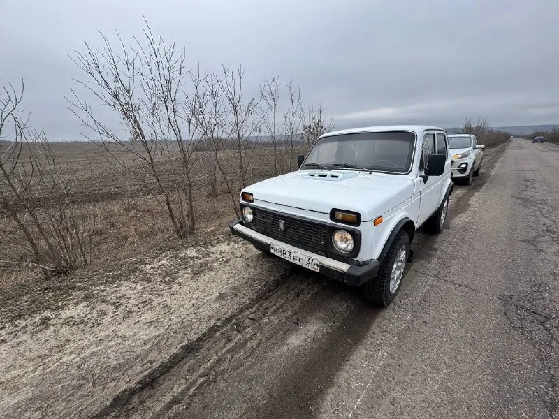 Марка: ваз (ваз) модель: другая описание: марка: ваз (ваз) модель: другая описание: 2007 1.7 механика 140.000 белый продам нива 2007 года выпуска! техническое состояние идеально! коробка идеально. раздатка все работает, мост не воет. очень срочная продажа!!!! ‼️ цена: 50000 руб. цена: 50000 руб. tg: семён +79496381349 🤖 разместить авто/мото 🚗 тачка за сотку 🏍️ motodrom 📲 tg: @ayeee001 📞 звоните: +7(949)6381349 - фотография - 7