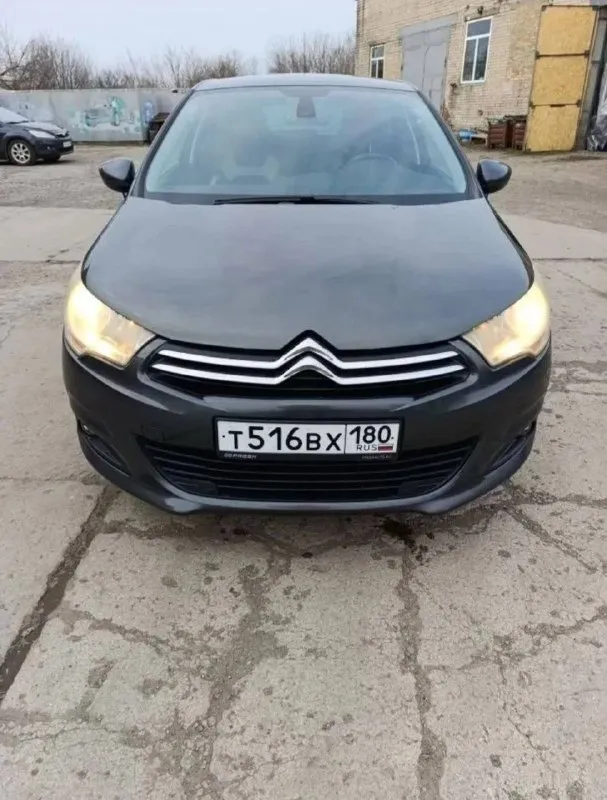 Продам citroen с4, хэтчбек 2012г. 🏁пробег: 205000 💸цена: договорная двигатель 1.6 120 л. с. , бензин, механика, сиденья комбинированная кожа, эл. стеклоподъёмники всех стёкол, 2-х зонный климат контроль, цвет мокрый асфальт, колёса на легкосплавных дисках r16 📲 все вопросы по телефону: +79493813848 📍амвросиевка 📲 tg: @history_32 📞 звоните: +7(949)3813848 - фотография - 2