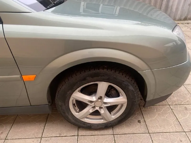 Opel vectra 2003 года выпуска! 1,8 первый без фазиков который. машина пригнана - чистая немка, книжки сервисные есть. новый грм, помпа и тд. монитор, климат двухзонный, магнитола теайс с камерой, эл стеклоподьемники, два комплекта резины с дисками. самое главное не гнилая, живая машина! уже на 180 учете. +7949 373 61 51. 📞 звоните: +7(949)3736151 - фотография - 3