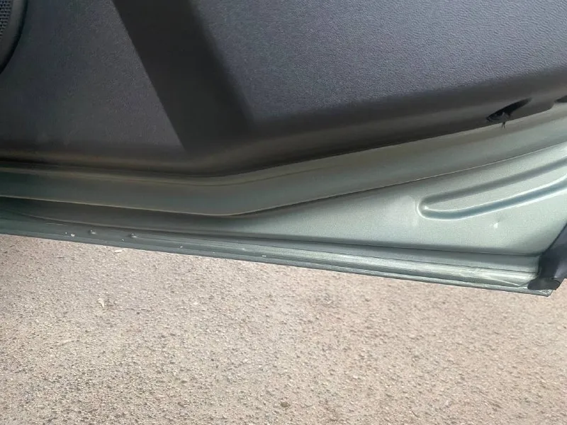 Opel vectra 2003 года выпуска! 1,8 первый без фазиков который. машина пригнана - чистая немка, книжки сервисные есть. новый грм, помпа и тд. монитор, климат двухзонный, магнитола теайс с камерой, эл стеклоподьемники, два комплекта резины с дисками. самое главное не гнилая, живая машина! уже на 180 учете. +7949 373 61 51. 📞 звоните: +7(949)3736151 - фотография - 8