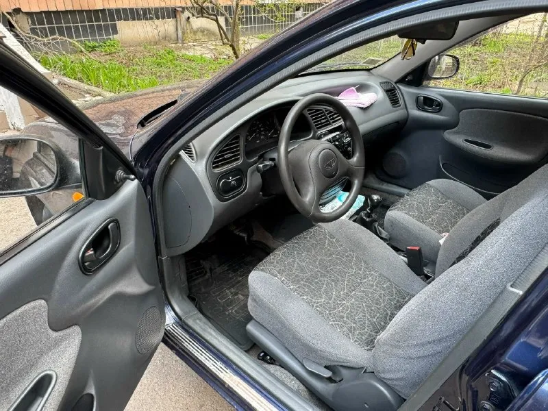 Продам daewoo lanos se, поляк 2007 г. В, один собственник, с родным пробегом 193000км. Новая резина. По технической части вопросов нет, кузов требует внимания! Авто находится в донецке! Цена 170000₽, торг. +79495023777
📞 Звоните: +7(949)5023777 - фотография - 6