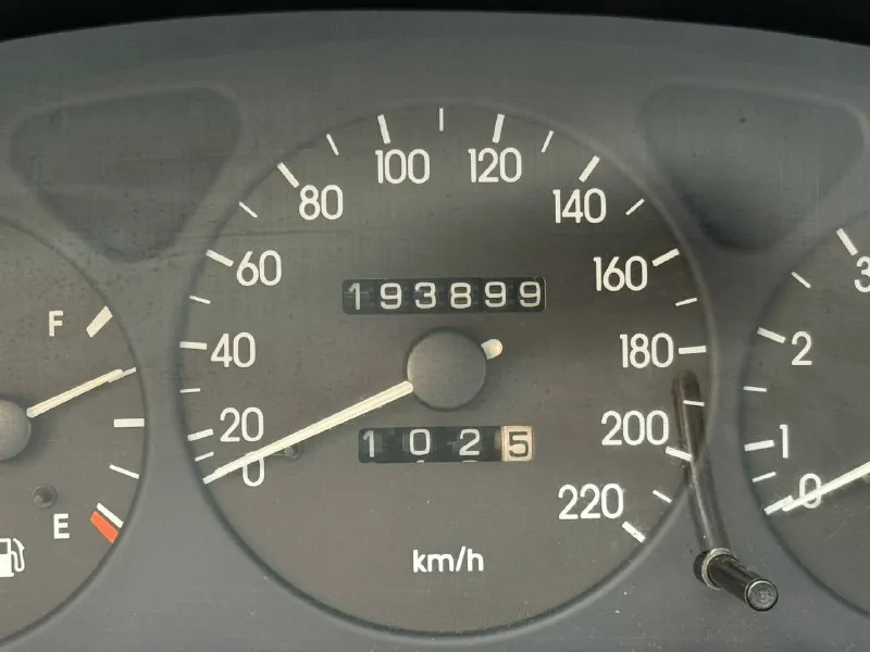 Продам daewoo lanos se, поляк 2007 г. В, один собственник, с родным пробегом 193000км. Новая резина. По технической части вопросов нет, кузов требует внимания! Авто находится в донецке! Цена 170000₽, торг. +79495023777
📞 Звоните: +7(949)5023777 - фотография - 8