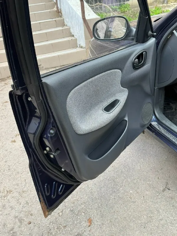 Продам daewoo lanos se, поляк 2007 г. В, один собственник, с родным пробегом 193000км. Новая резина. По технической части вопросов нет, кузов требует внимания! Авто находится в донецке! Цена 170000₽, торг. +79495023777
📞 Звоните: +7(949)5023777 - фотография - 9