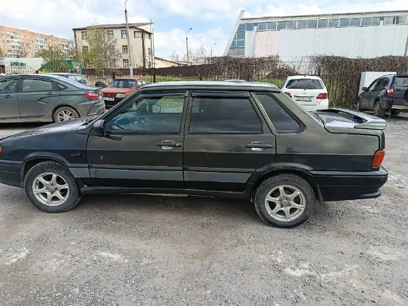 Продам ваз 2115,2006г. авто на полном ходу, езжу каждый день, стоит хорошая музыка, красивые диски, в машине много чего поменял, все поварено, рыжики присутствуют сами понимаете возраст. документы все в порядке любое переоформление. цена 180 тыс. (торг) +79494283458 📞 звоните: +7(949)4283458 - фотография - 3