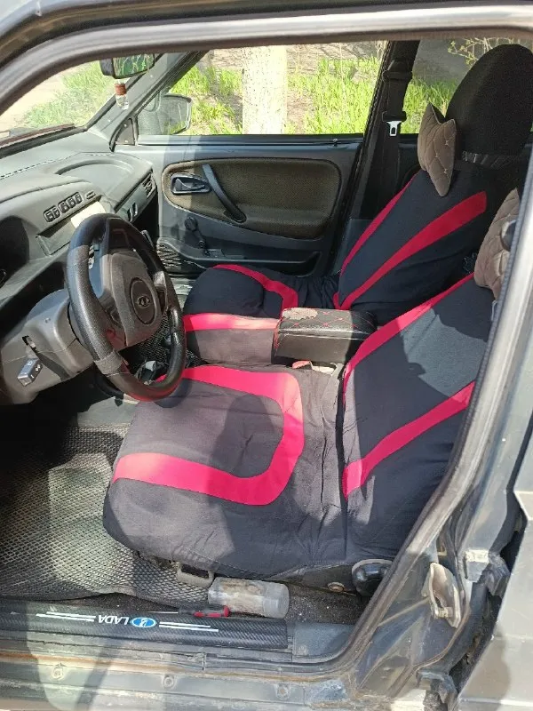 Продам ваз 2115,2006г. авто на полном ходу, езжу каждый день, стоит хорошая музыка, красивые диски, в машине много чего поменял, все поварено, рыжики присутствуют сами понимаете возраст. документы все в порядке любое переоформление. цена 180 тыс. (торг) +79494283458 📞 звоните: +7(949)4283458 - фотография - 5