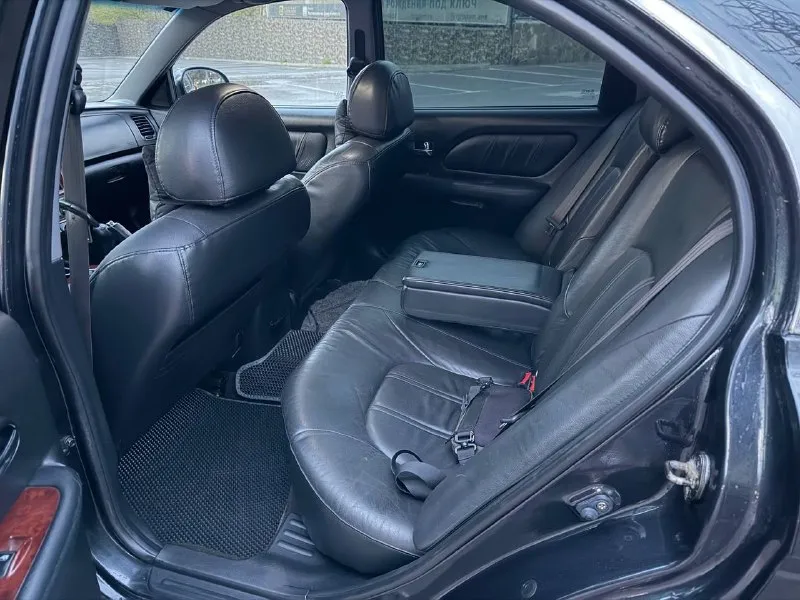 Hyundai sonata 2005г. 2.0 мт. 184 бег🏃 470.000 руб. комплектация gls кожа, линзы, климат. на шикарной технике без вложений от слова вообще 🤝 тачка ухоженна от и до, мотор, кпп и ходовка сел поехал. чистая ухоженная не требует химпола! 2 своих ключа + сигналка с еще одним выкидным ключом! климат заправлен и работает, магнитола андроид, протянуты провода под усилитель и саб, камера заднего вида! новая резина. машина 10/10 что по технике идеал что по кузову! не торгуюсь вообще!!! только вверх по цене можем осмотр:докучаевск телефон/tg: +79498460048 - фотография - 7